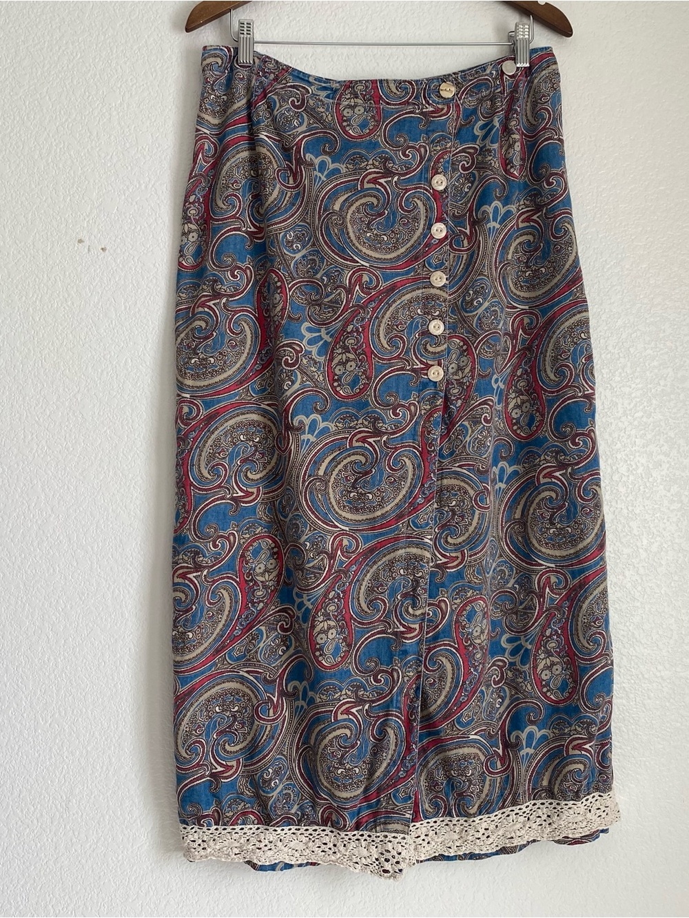 Vintage Liz Claiborne maxi skirt paisley design and knitted hemline, 10